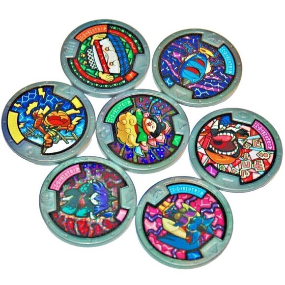 Watch Medals Yokai Yo-Kai 7 Piece Lot Hasbro 2015 Collectors - Picture 1 of 5